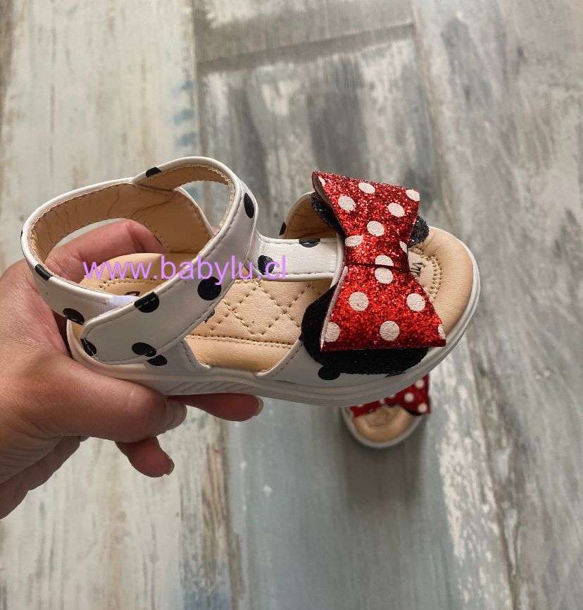 Sandalias White Minnie Mouse niña
