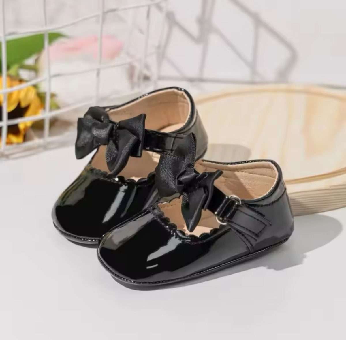 Zapatos charol Sintetico  Negros bebe