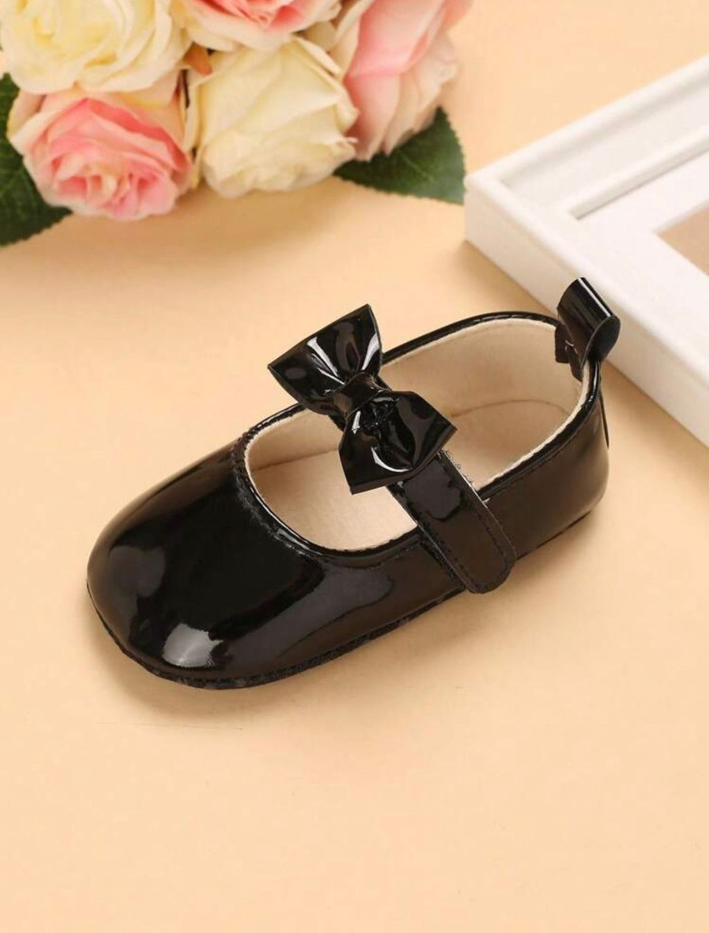 Zapatos de charol bebe