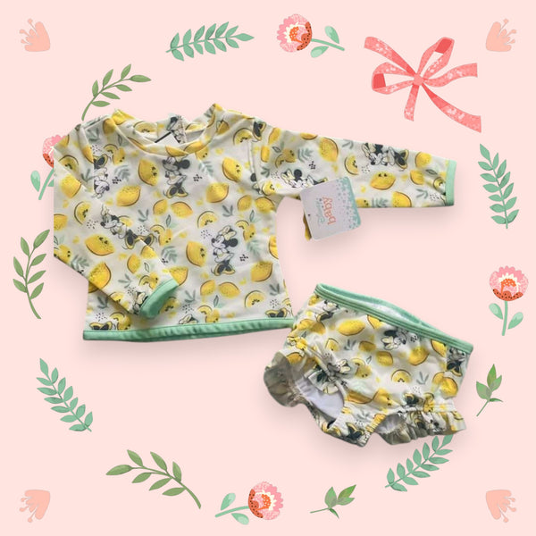 Traje de baño de 2 piezas Baby Lu con estampado de Minnie Mouse y limones, color amarillo, con protección UPF 50.